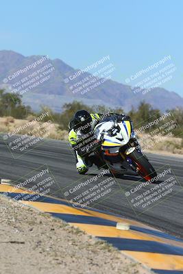 media/Feb-03-2024-SoCal Trackdays (Sat) [[767c60a41c]]/7-Turn 7 Inside (1120am)/